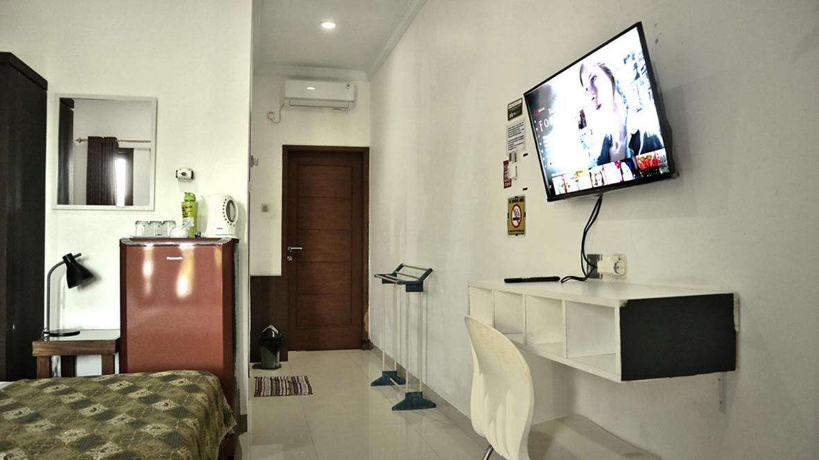 Andelis Homestay Yogyakarta Exterior foto